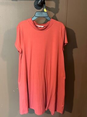 Casual Short-Sleeve Coral Dress